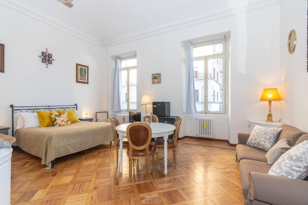 Liberty Suite Τορίνο Εξωτερικό φωτογραφία